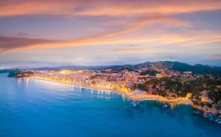 ШПАНИЈА СО АВИОН